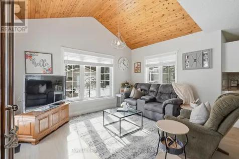 25 John Street West Minto ON N0G 1M0