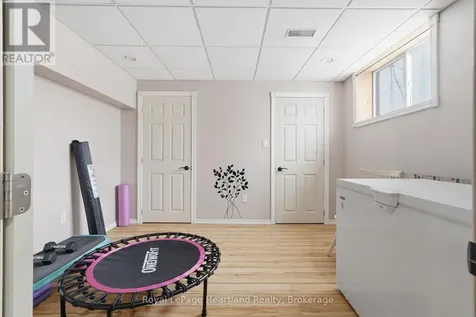 25 John Street West Minto ON N0G 1M0