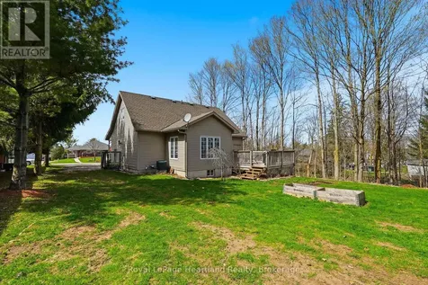 25 John Street West Minto ON N0G 1M0