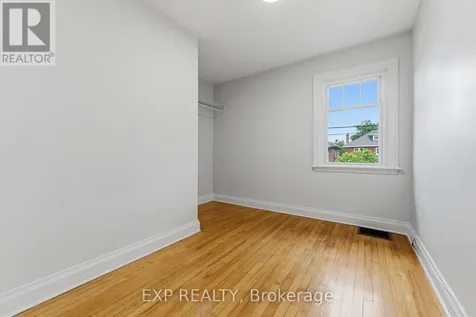 448-450 Holland Avenue Ottawa ON K1Y 0Z5