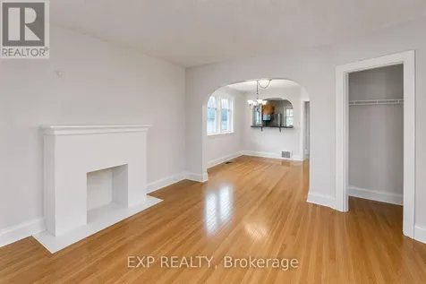 448-450 Holland Avenue Ottawa ON K1Y 0Z5