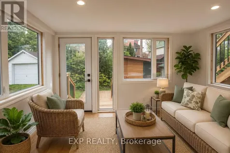 448-450 Holland Avenue Ottawa ON K1Y 0Z5