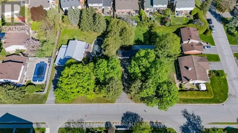 26 Maple Grove Road Ottawa ON K2L 2S8