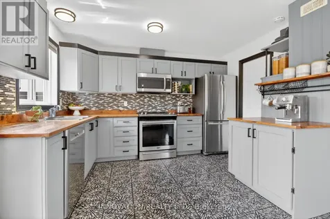 2606 Saint-pascal Road Clarence-rockland ON K0A 3N0