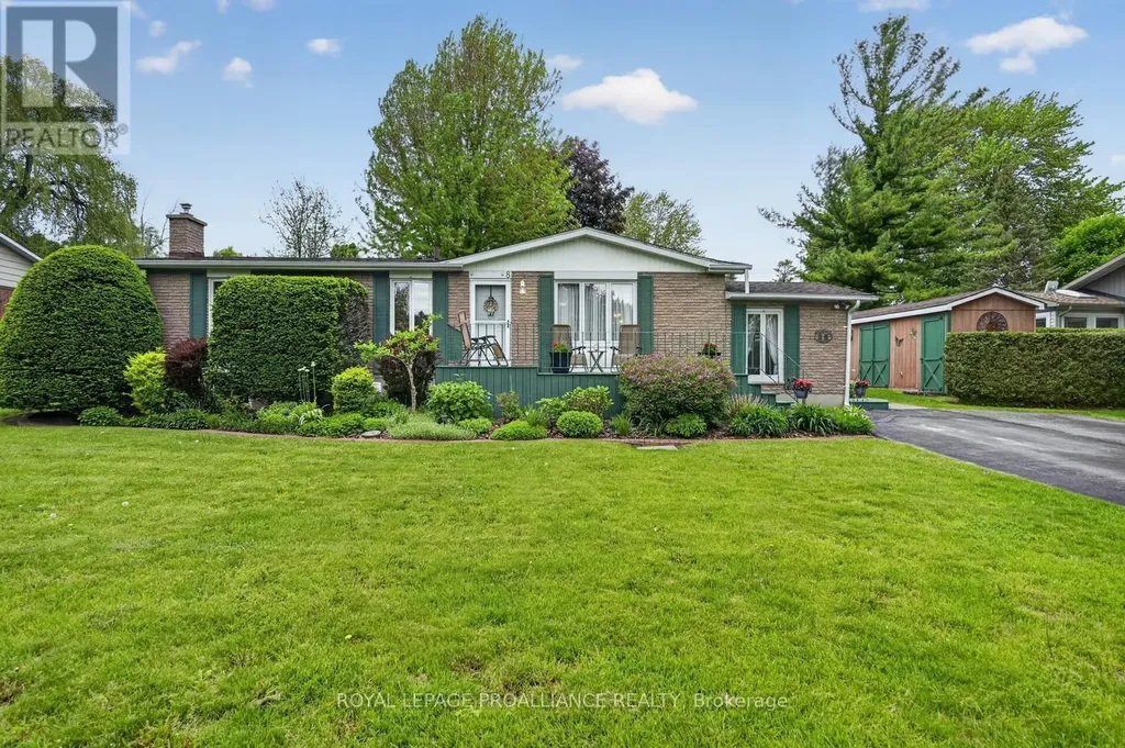 8 Bernard Crescent Augusta ON K0E 1P0