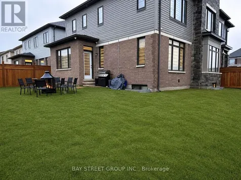163 Terry Fox Drive Road Barrie ON L9J 0L7