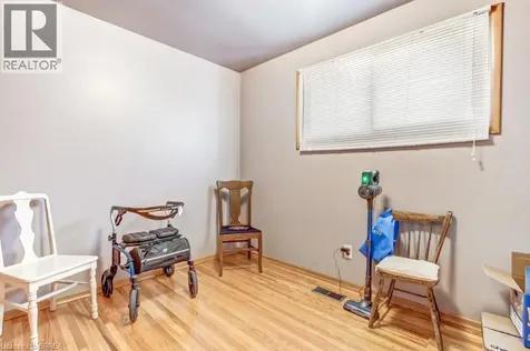 56 Balmoral Drive Brantford ON N3R 5B9