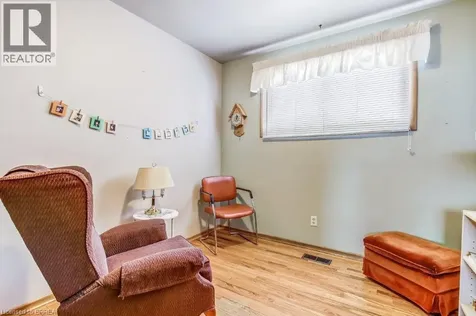 56 Balmoral Drive Brantford ON N3R 5B9