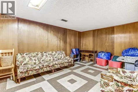 56 Balmoral Drive Brantford ON N3R 5B9
