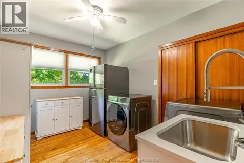 76 Ellis Street Chatham ON N7L 2L8