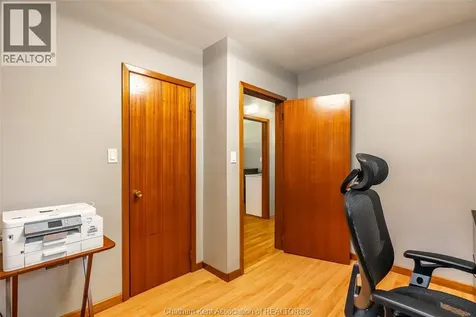 76 Ellis Street Chatham ON N7L 2L8