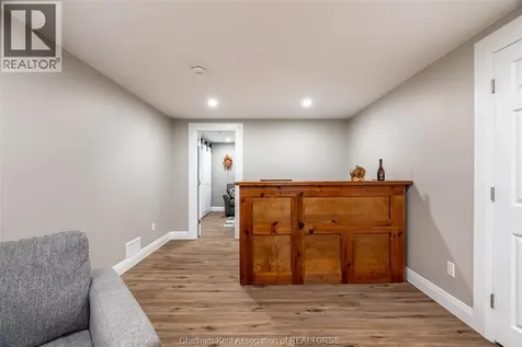 76 Ellis Street Chatham ON N7L 2L8