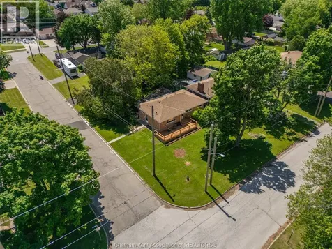 76 Ellis Street Chatham ON N7L 2L8