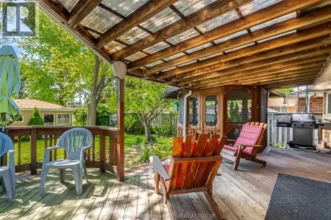 76 Ellis Street Chatham ON N7L 2L8