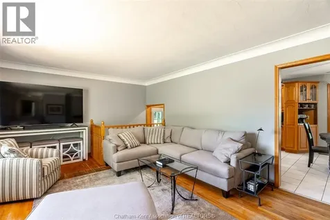76 Ellis Street Chatham ON N7L 2L8