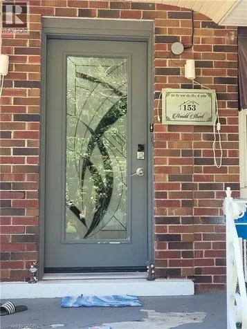 153 Arnold Street Kitchener ON N2H 6E4
