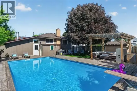 35 Weichel Street Kitchener ON N2M 2A7