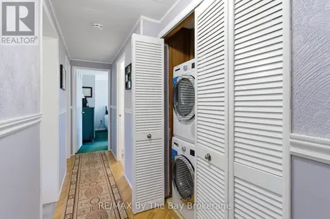 3 Golf Avenue Wasaga Beach ON L9Z 1K2