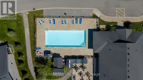 3 Golf Avenue Wasaga Beach ON L9Z 1K2