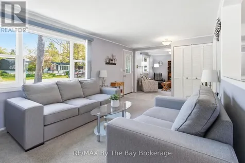 3 Golf Avenue Wasaga Beach ON L9Z 1K2