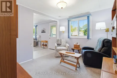 3 Golf Avenue Wasaga Beach ON L9Z 1K2
