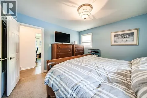 1050 Scofield Windsor ON N9G 1L7