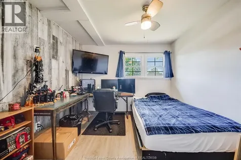 1050 Scofield Windsor ON N9G 1L7