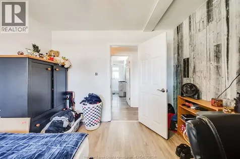 1050 Scofield Windsor ON N9G 1L7