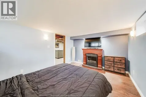 1050 Scofield Windsor ON N9G 1L7