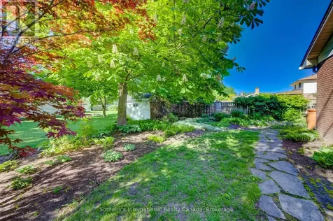 14 Viewmont Close Kitchener ON N2A 1K1
