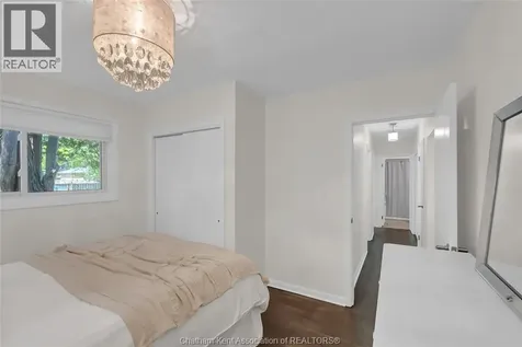 119 Burton Avenue Chatham ON N7M 4Z6