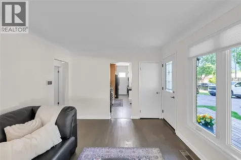 119 Burton Avenue Chatham ON N7M 4Z6