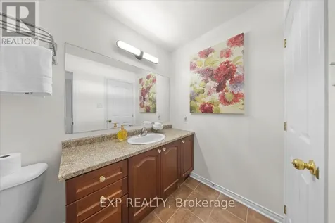 628 Pepperville Crescent Ottawa ON K2M 0E8