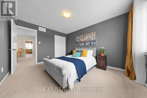 628 Pepperville Crescent Ottawa ON K2M 0E8