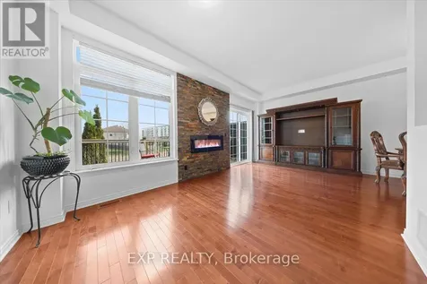 628 Pepperville Crescent Ottawa ON K2M 0E8