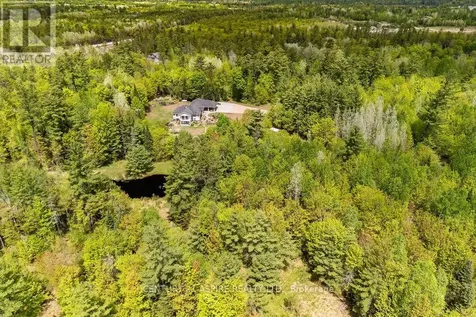 393 Portage Road Petawawa ON K8A 2W8