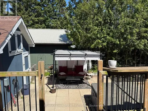 1427 5th \"A\" Avenue West Owen Sound ON N4K 5E5