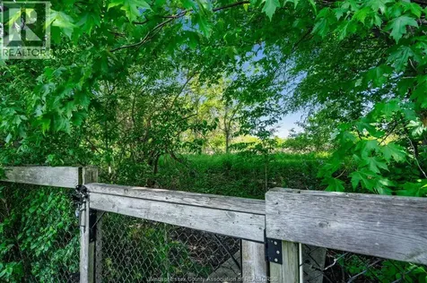 578 County Road 20 Kingsville ON N9Y 2E6