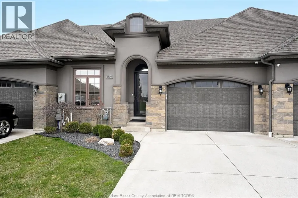 1808 Cypress Windsor ON N8P 0E3