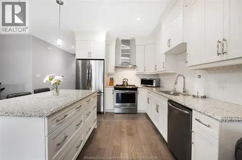 1808 Cypress Windsor ON N8P 0E3