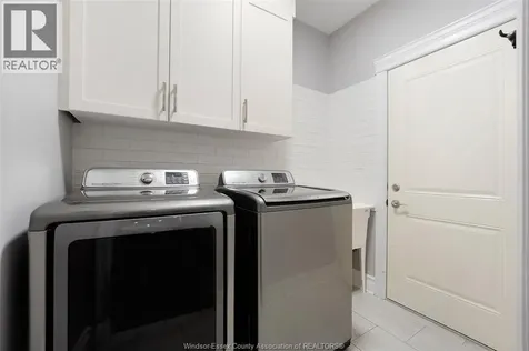 1808 Cypress Windsor ON N8P 0E3