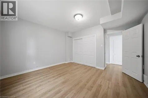 146 Bankside Drive Kitchener ON N2N 3E4