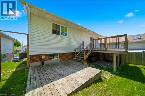 146 Bankside Drive Kitchener ON N2N 3E4
