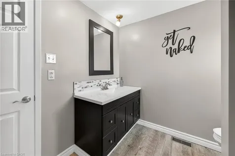 23 Watsons Lane Dundas ON L9H 5G9