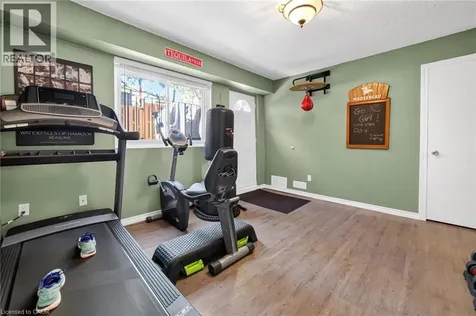 23 Watsons Lane Dundas ON L9H 5G9