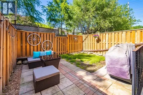 23 Watsons Lane Dundas ON L9H 5G9