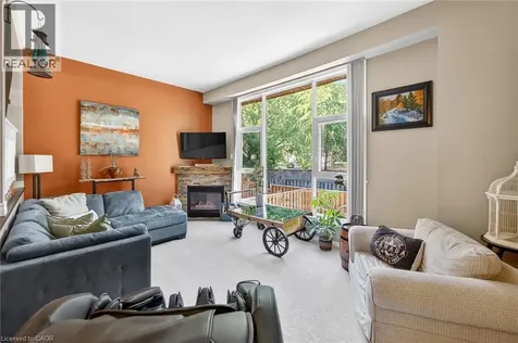 23 Watsons Lane Dundas ON L9H 5G9