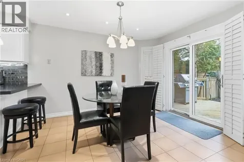 2208 Brays Lane Oakville ON L6M 3J7