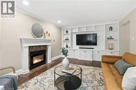 2208 Brays Lane Oakville ON L6M 3J7