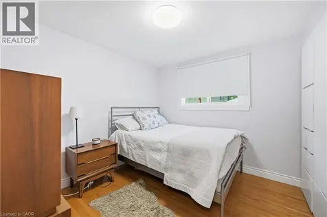563 Elwood Road Burlington ON L7N 3C6